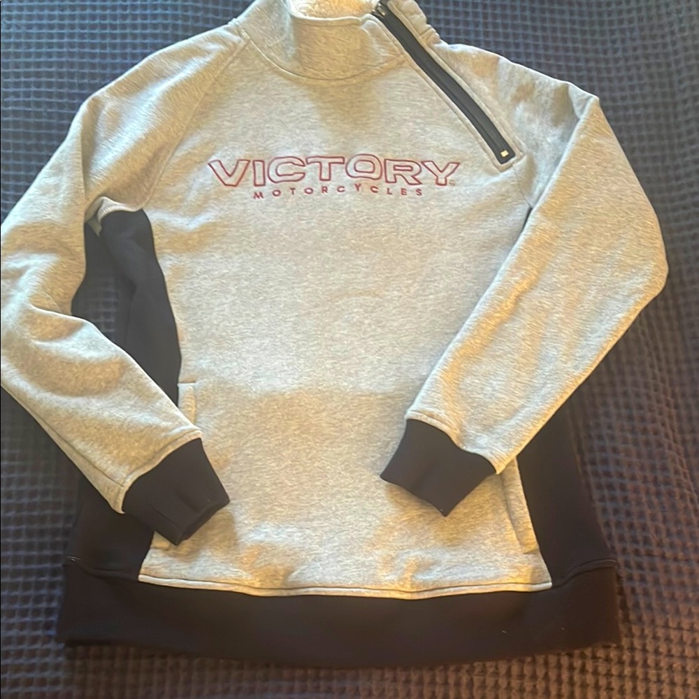 Victory Motorcycles Women’s Gray and Black Pullover Size Small
